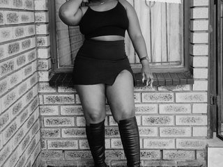 Erotisk videochatt bigzonroe24