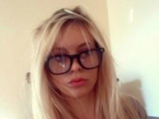 Erotisk videochatt blonddooll