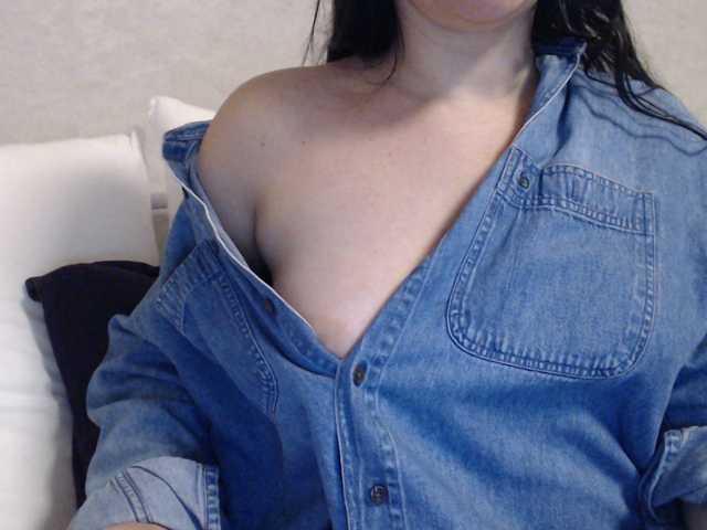 Foton Bri Lovense-ON See profile for my Lovense Levels|tits-80|pussy-120|pvt/group- on| c2c-in private| pm-75tk