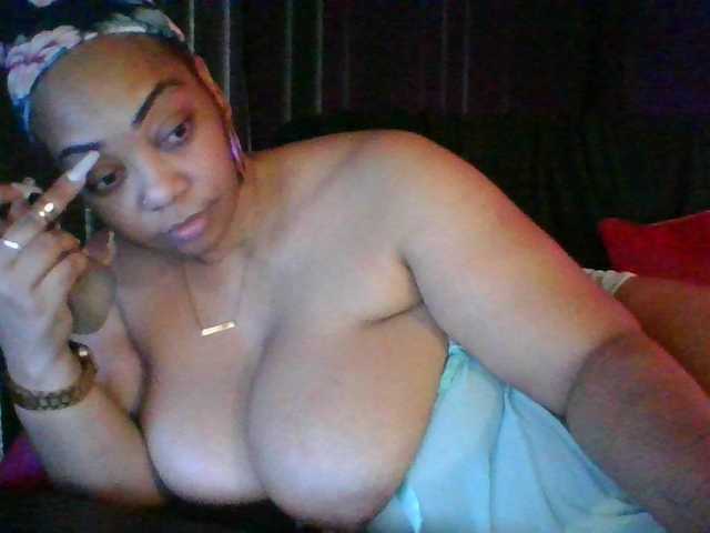 Foton BrownRrenee hi C2C 30 tokens and private messages 25 TOKENS MAX 3 MIN Squirt show open 200 tokensgoddess appreciation is welcomed request comes with tokens count down 50 tokens unless pvrtTY FOR UNDERSTANDING