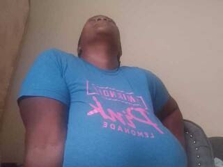 Erotisk videochatt BustyDee