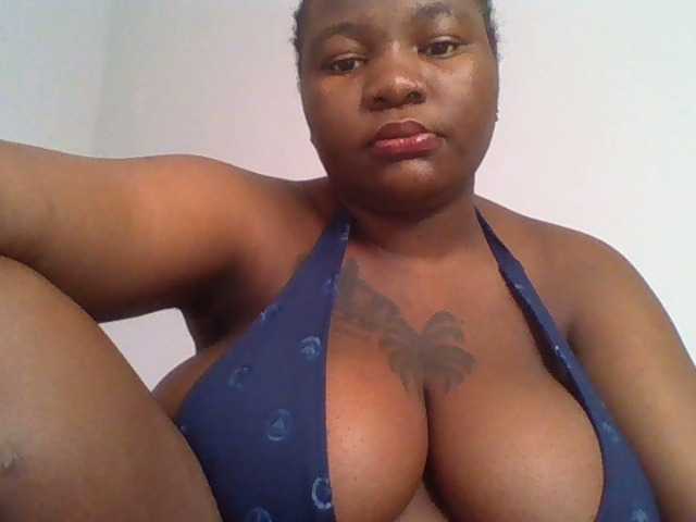 Sändningsbilder bustymelons69