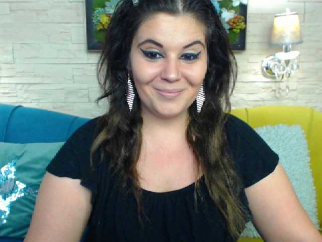 Sändningsbilder BustySarrah