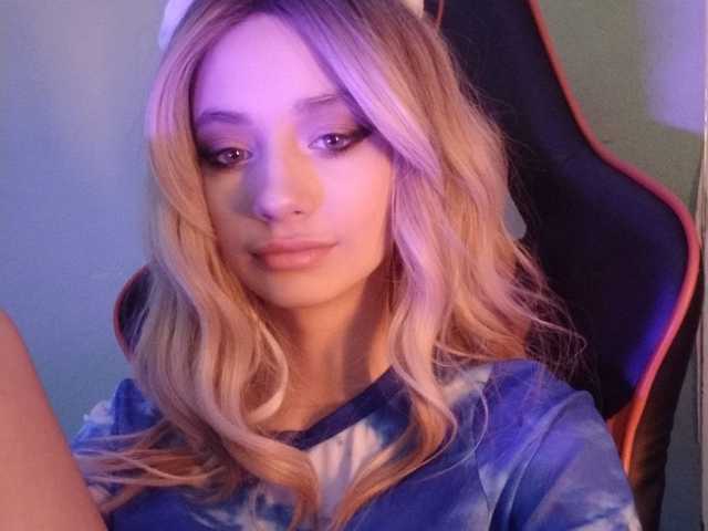 Foto av profilen CamDragonic24