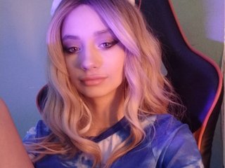 Erotisk videochatt CamDragonic24