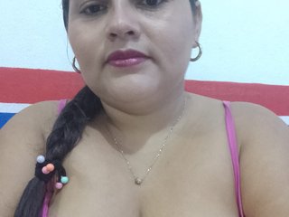 Erotisk videochatt Camila-360