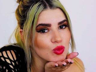 Erotisk videochatt camila-blonde(d)