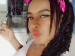 Erotisk videochatt CamilaHurtado