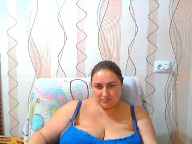 Foton CandyHoney if you like me I show you my breasts in a bra !!!!!