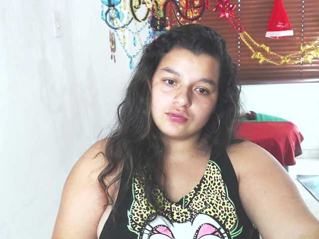 Foton CandyHood Hi guys welcome to my room, now that you are here lets have some fun!/cum show at goal/ PVT on [none] 333