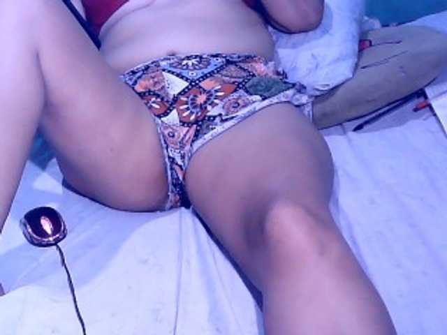 Foton Carmela4u hello guys lets hve fun and make u satisfied in prvtmy Goal is 1000tkn todayLooking for love and partner in life
