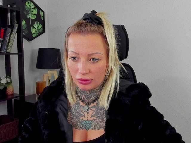 Foton ChloePleasure #tattoo#dominate#femdom#cuckold#dirtytalk#fantasize#joi