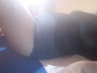 Foton boobsbabycute come and relax here in my room :)