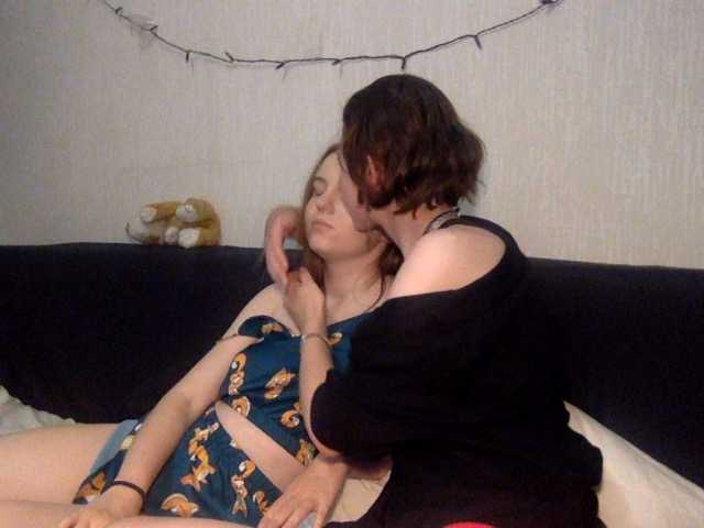 Sändningsbilder CleoAndTiena