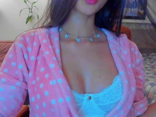 Foton cowg1rl hello guys! Give me pleasure with your tips!!! #new #lovense #bigboobs #games #toys