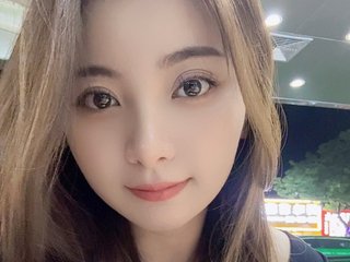 Erotisk videochatt cry-nini