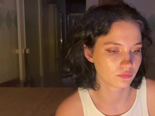 Erotisk videochatt curlymary