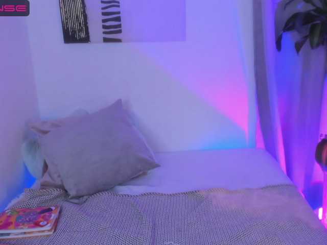 Sändningsbilder Cuteeeva18