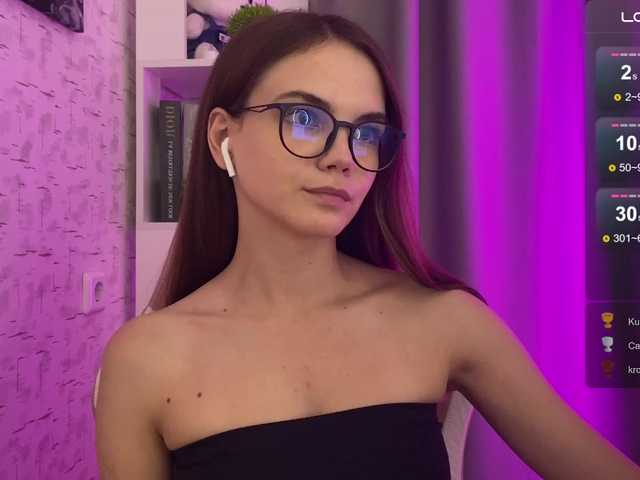 Sändningsbilder cutienastya