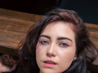 Erotisk videochatt daani-Mendozaa