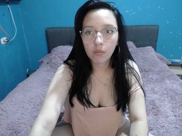 Foton Dalillafiore lovense on Play with me I'm at home bored