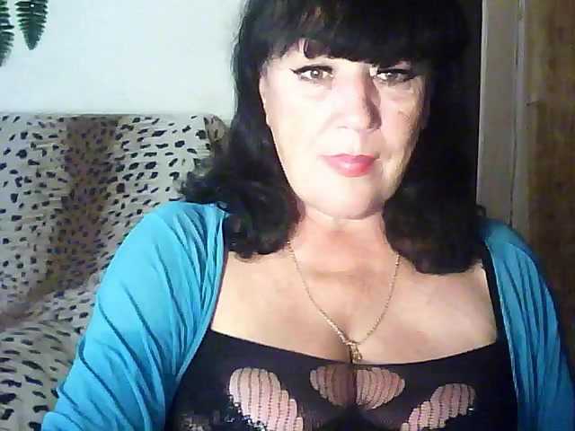 Foton dame89 All good mood) thanks a lot for tips) don't forget to put love) camera-20 tokens