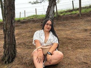 Erotisk videochatt Daniela-Saenz