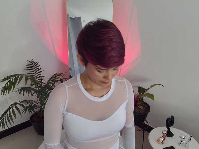 Sändningsbilder DannaCartier