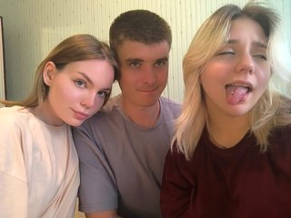 Erotisk videochatt DivineTrio