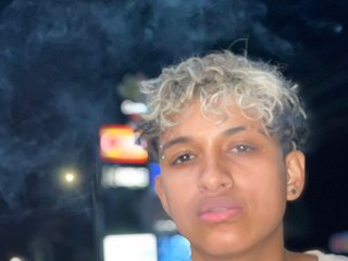 Erotisk videochatt Dominick-jones