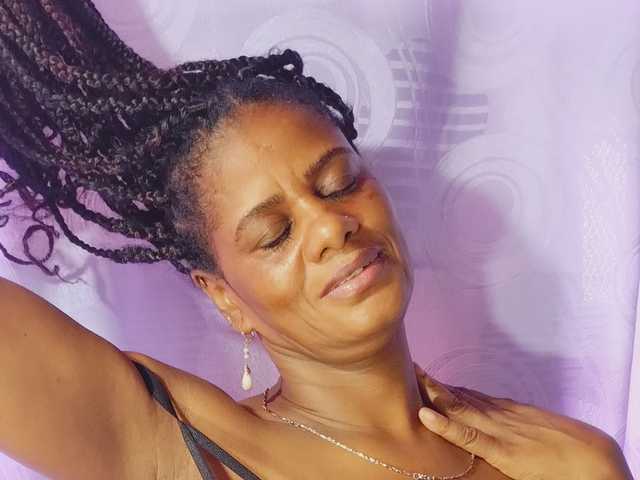 Foto av profilen ebony-cougar
