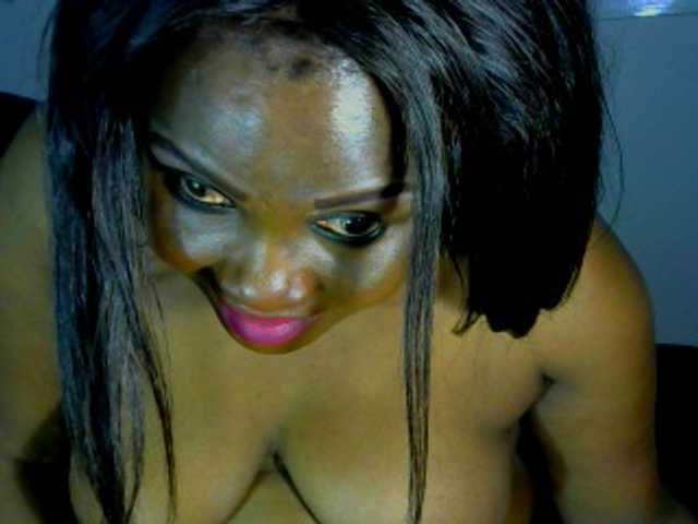 Sändningsbilder EbonyBooty