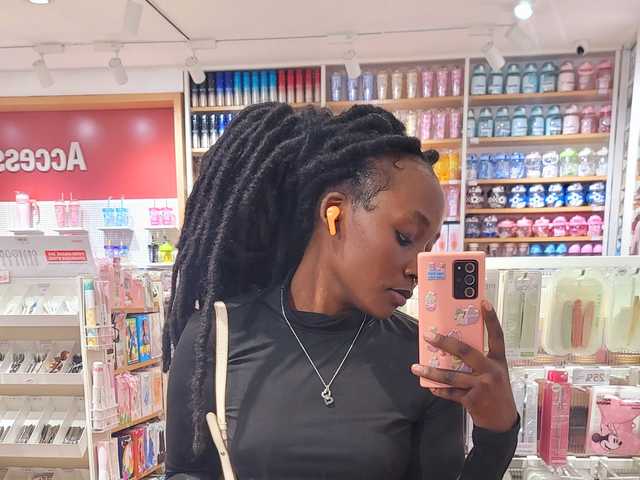 Foto av profilen Ebonycutelyn