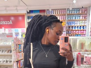 Erotisk videochatt Ebonycutelyn