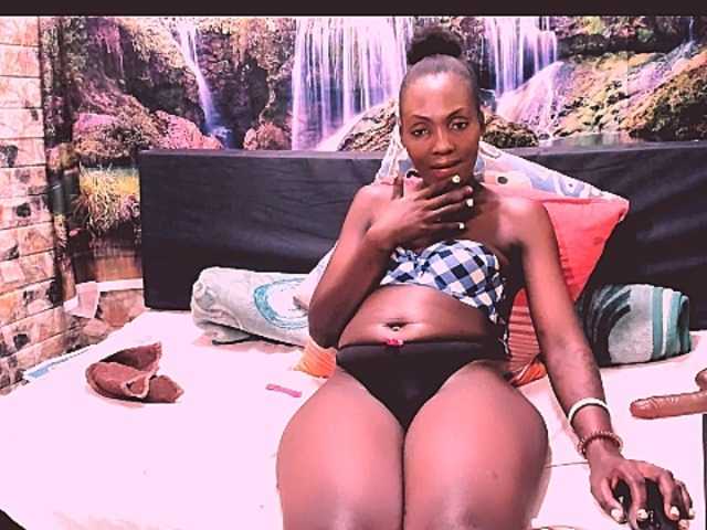 Sändningsbilder ebonykitty4u