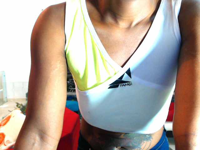 Foton EbonyShow "#ebony #hermosa #anal #latina #dildo #pussy #bigass #ass #cum #deepthroat #feet #horny #atm #naked #suck #spanks #cute #spit #daddy #tatoo #sexy #shaved"