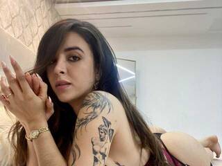 Erotisk videochatt EffyRoses