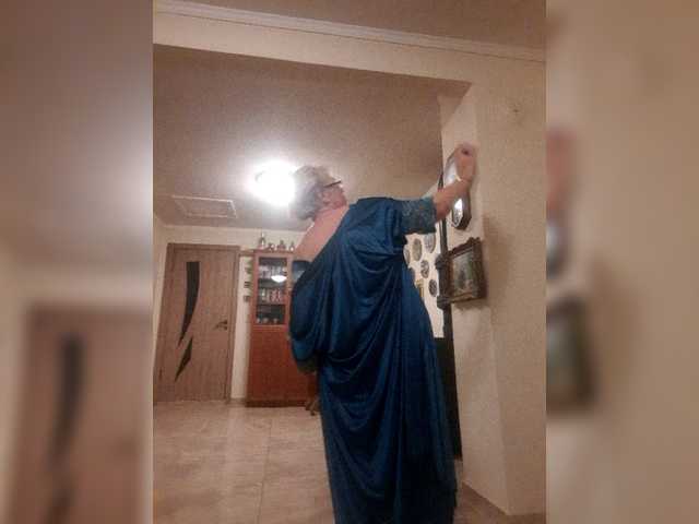 Sändningsbilder ElegantBlonda