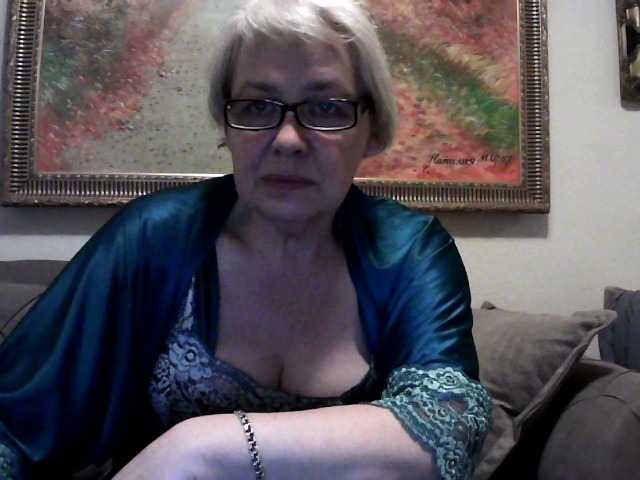 Sändningsbilder ElegantBlonda