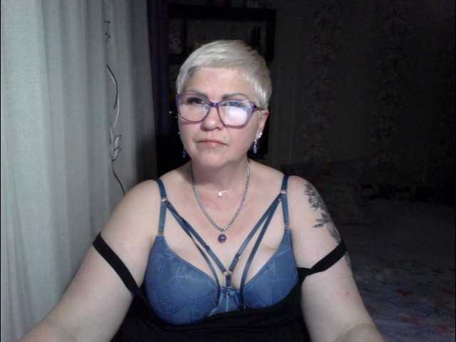 Foton Elenamilfa HI ALL!!! I'M ONLINE... COME AND FUCK ME!!! WE ARE WAITING FOR YOU AND WILL SHOW THE HOT SHOW!!! ASKING WITHOUT A TOKEN DOES NOT MEAN....DO NOT ANSWER!! BUT MY PUSSY IS VERY STRONGLY REACTING TO TOKENS!!!!