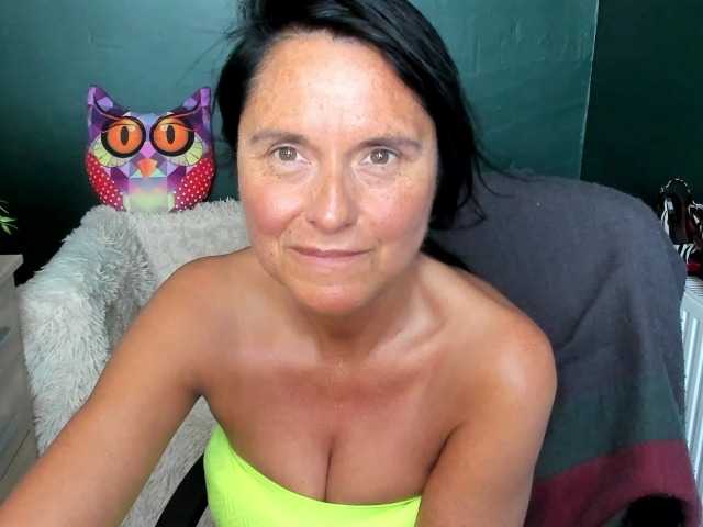 Foton ellenHeart #chatting #teasing #mature #domination