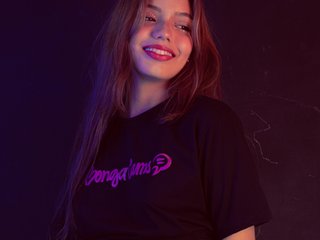 Erotisk videochatt EllieMiller