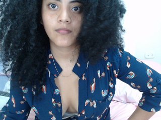 Foton EmelySweettx #brunette #18 #young #latina #afro #sexy #erotic #curly #exotic #tits #pussy #ass/Make me Squirt Guys
