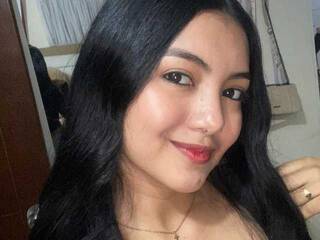 Erotisk videochatt Emi-latingirl