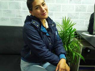 Erotisk videochatt emili-mac