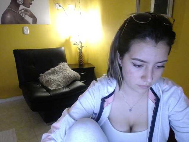 Foton Emily-Up #latina#daddy #dildo #anal #squirt#cum#young#colombia#bigass#bigboobs#18#c2c