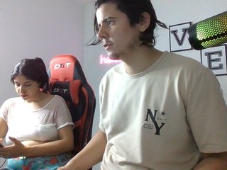Erotisk videochatt Emy23Jack23