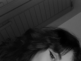 Erotisk videochatt Emyli-rousse-