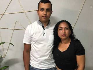 Erotisk videochatt EMYLY-LIAM