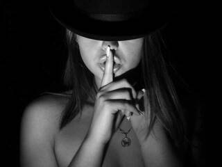 Erotisk videochatt erika_gomez